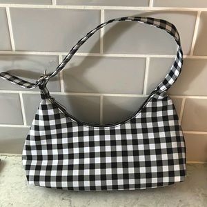 checker pattern, pockets inside